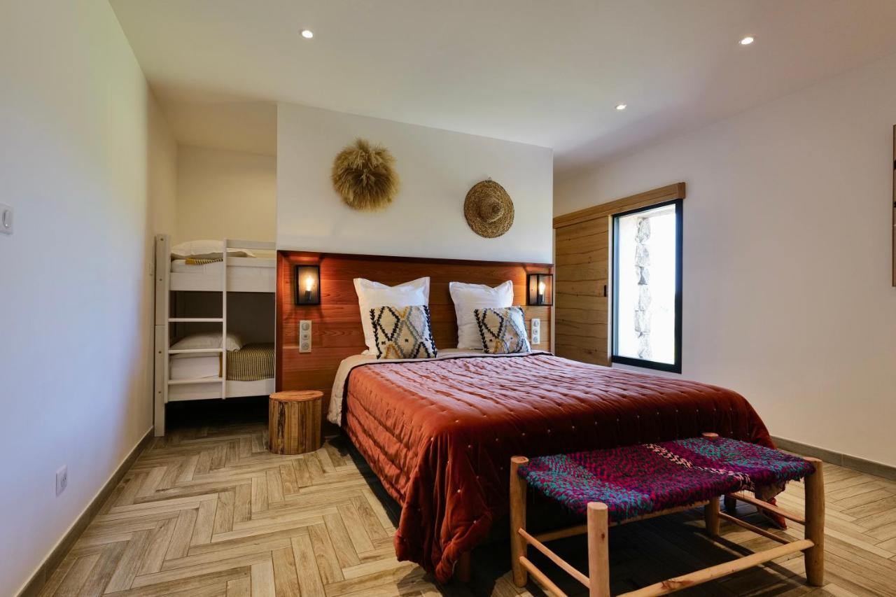 Domaine Pozzo Di Mastri Hotel & Spa Figari  Dış mekan fotoğraf