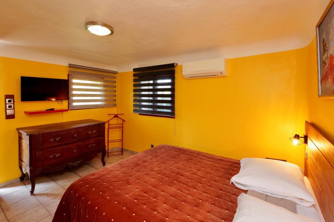 Domaine Pozzo Di Mastri Hotel & Spa Figari  Dış mekan fotoğraf