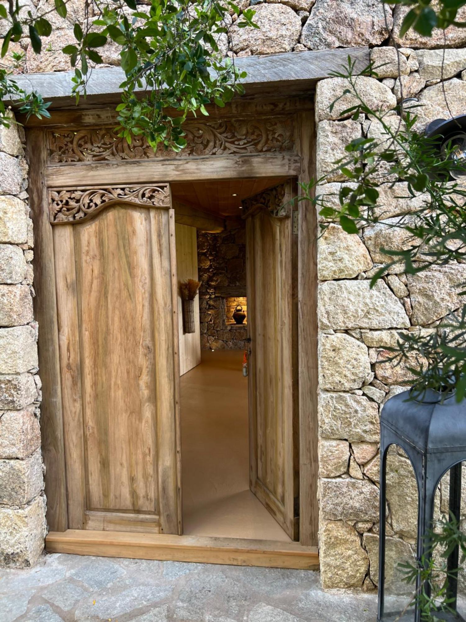 Domaine Pozzo Di Mastri Hotel & Spa Figari  Dış mekan fotoğraf