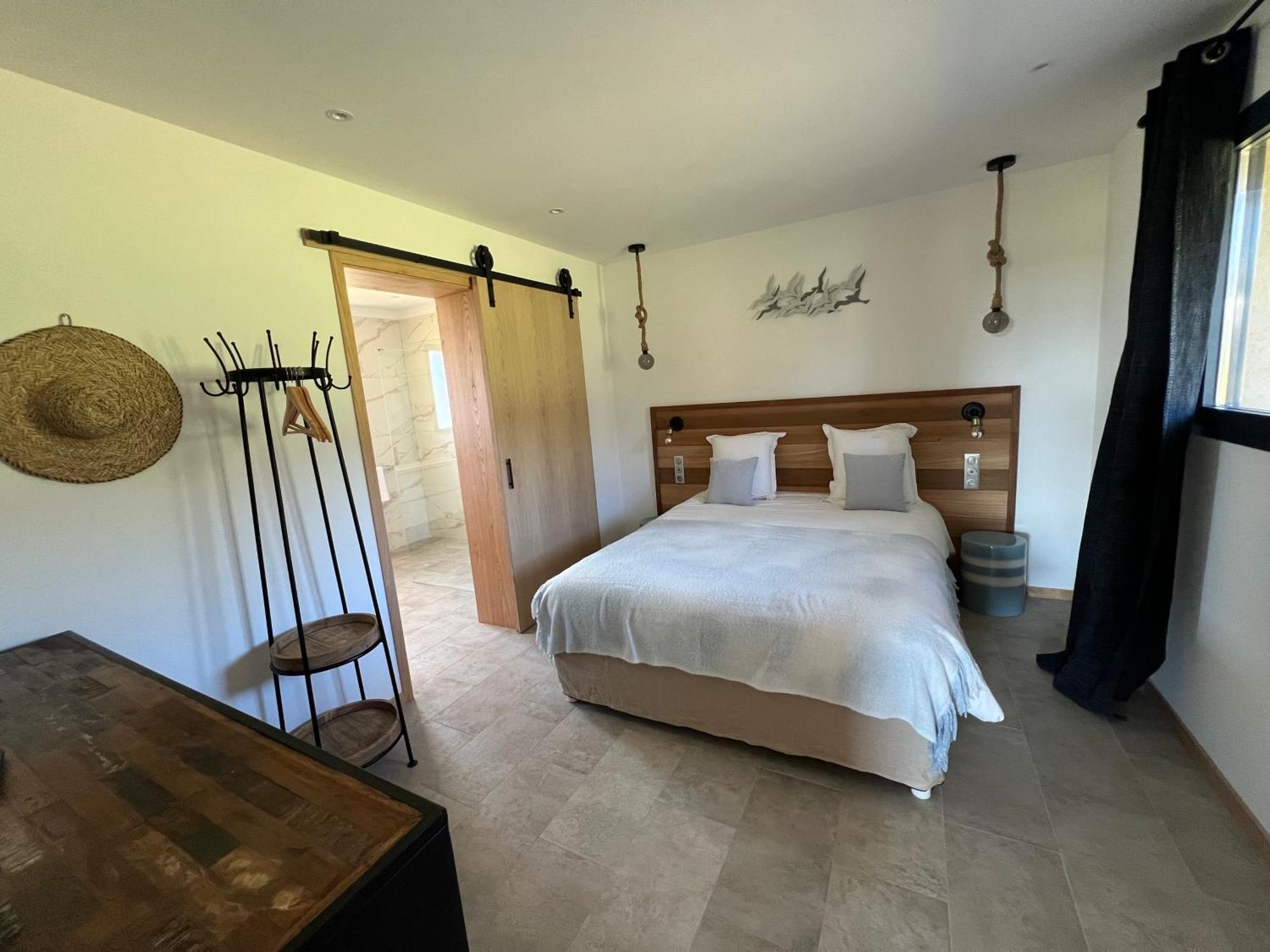 Domaine Pozzo Di Mastri Hotel & Spa Figari  Dış mekan fotoğraf
