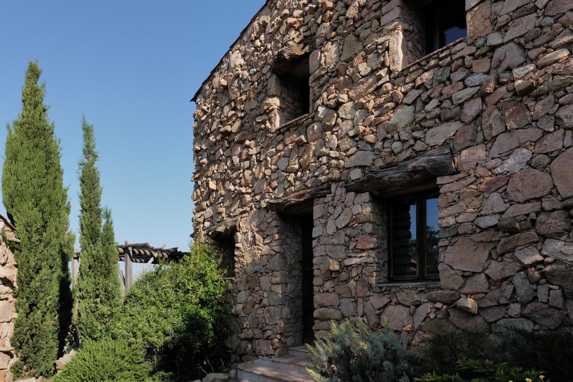 Domaine Pozzo Di Mastri Hotel & Spa Figari  Dış mekan fotoğraf